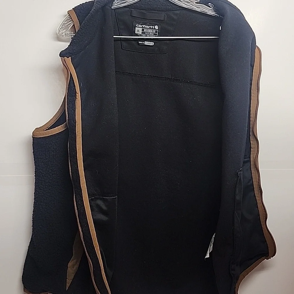 Carhartt Relaxed Fit XL Black and Brown Unisex Warm Layering Vest